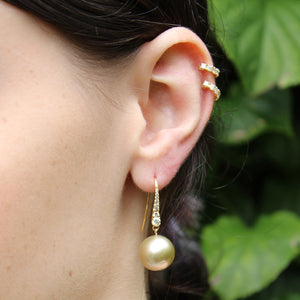 Floret Huggie Earrings | White Gold